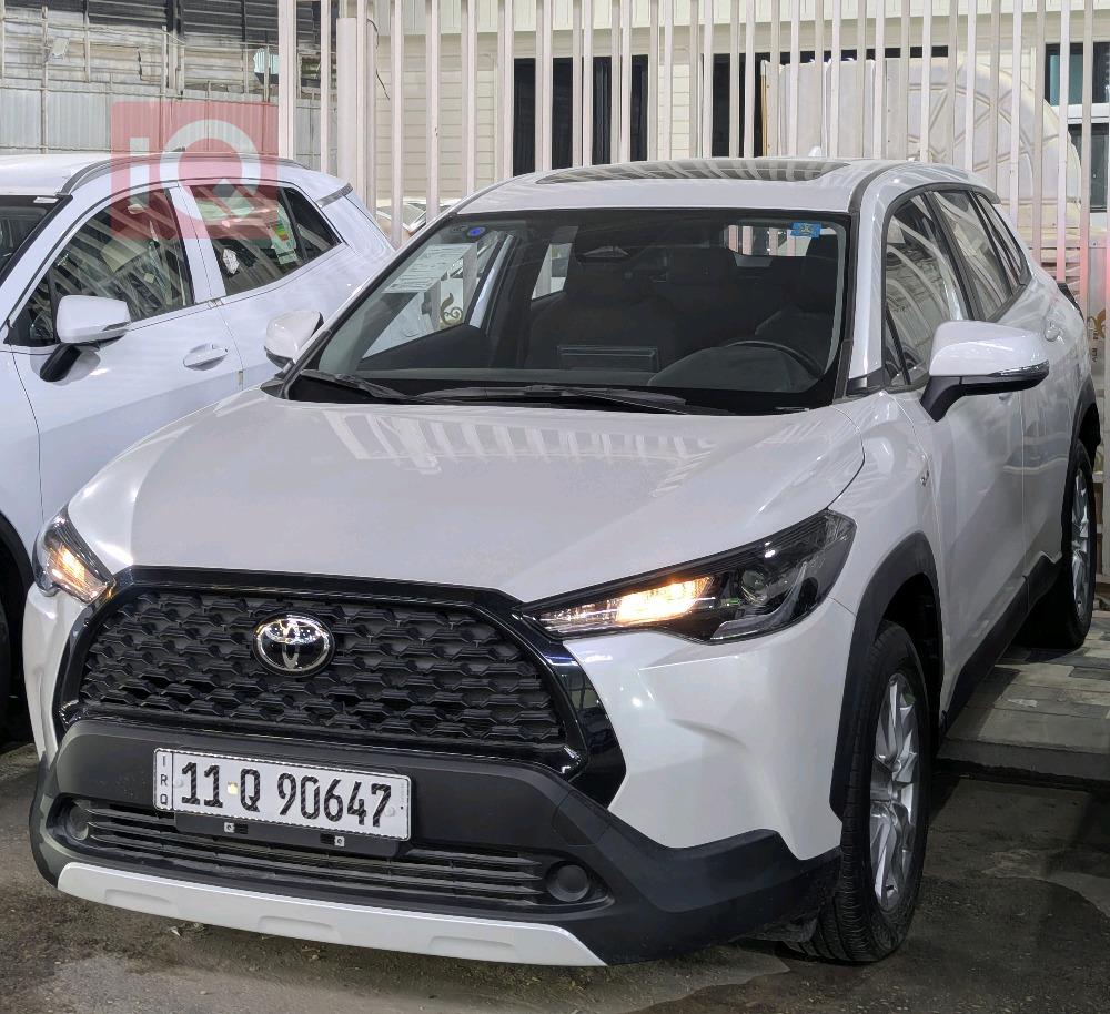 تۆیۆتا کۆرۆلا کرۆس